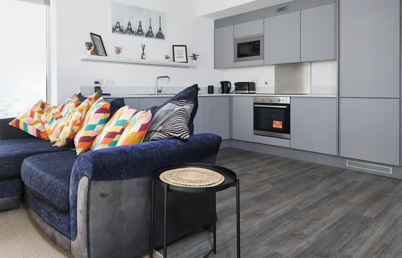 Morden Lovely 3Bedroom Apartment London Abbey Wood Eksteriør bilde