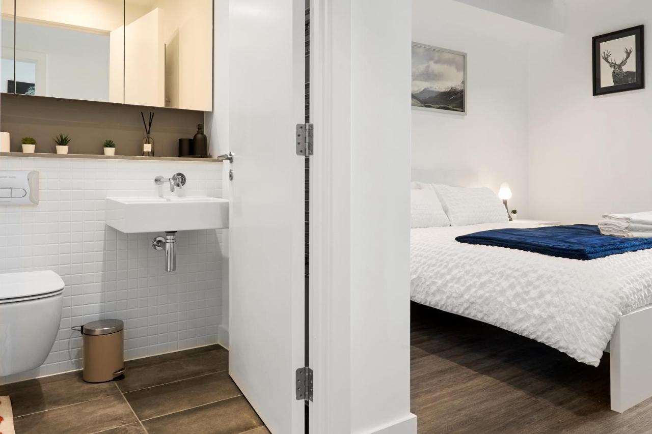 Morden Lovely 3Bedroom Apartment London Abbey Wood Eksteriør bilde