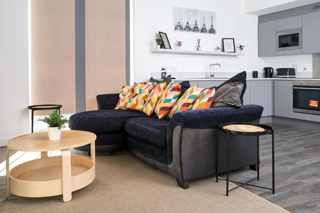 Morden Lovely 3Bedroom Apartment London Abbey Wood Eksteriør bilde