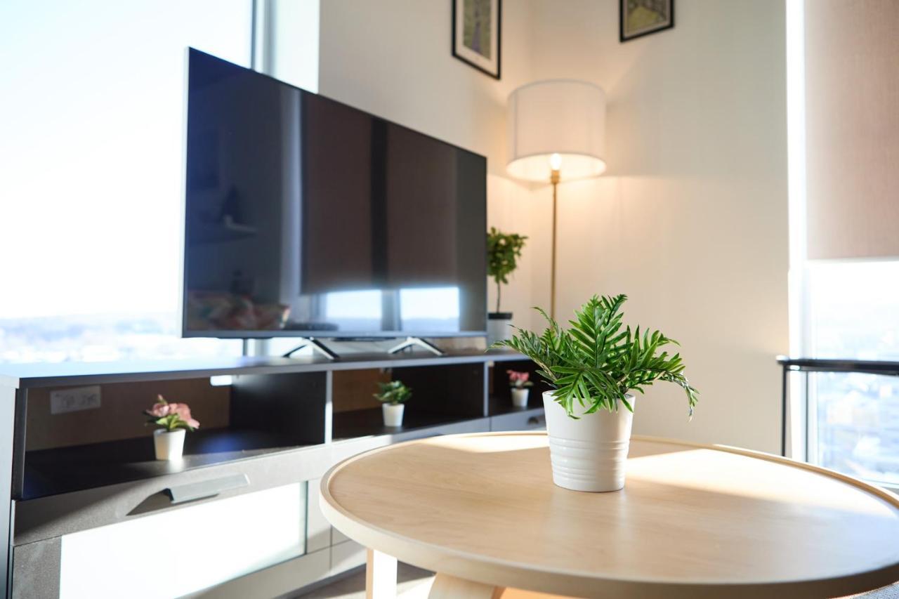 Morden Lovely 3Bedroom Apartment London Abbey Wood Eksteriør bilde
