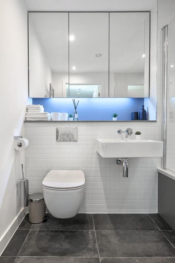 Morden Lovely 3Bedroom Apartment London Abbey Wood Eksteriør bilde